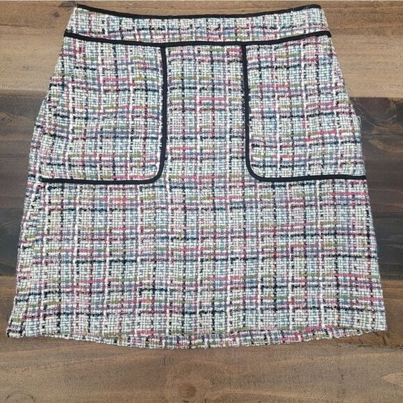 LOFT Tweed Plaid Patch Pockets Lined Academia Back Zip Shift Mini Skirt Size 2 - Picture 4 of 11